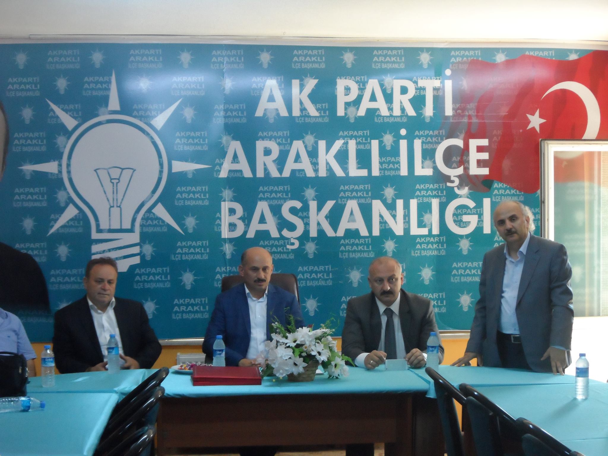 Araklı AKparti Teşkilatı Toplandı
