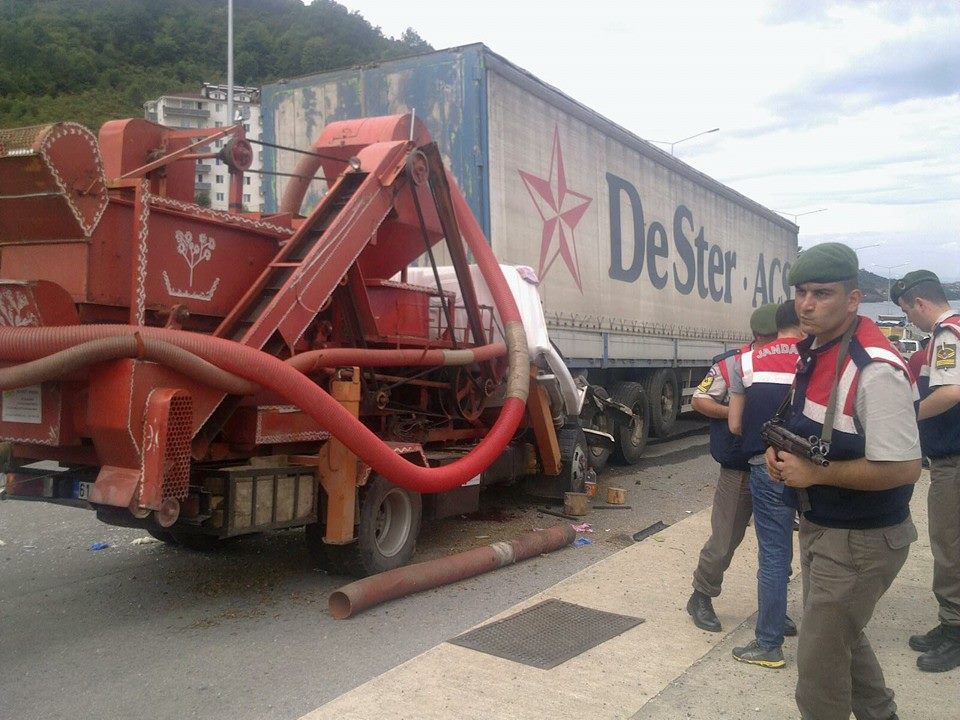 Araklı Tünel Çıkışı Trafik Kazası iki Ölü