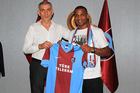 Trabzonspor, Malouda’yı Getirdi