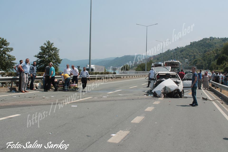 Sürmene’de Feci Kaza iki kişi Ağır yaralı..