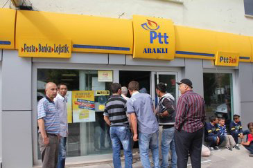 Araklı PTT de Neler Oluyor