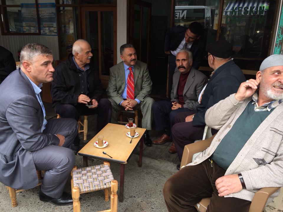 Fahrettin Çebi Araklı Esnafıyla Buluştu