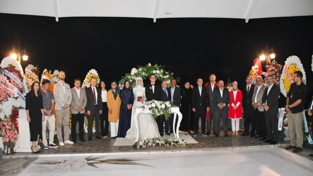 Trabzon Araklılı'nın Düğününde buluştu