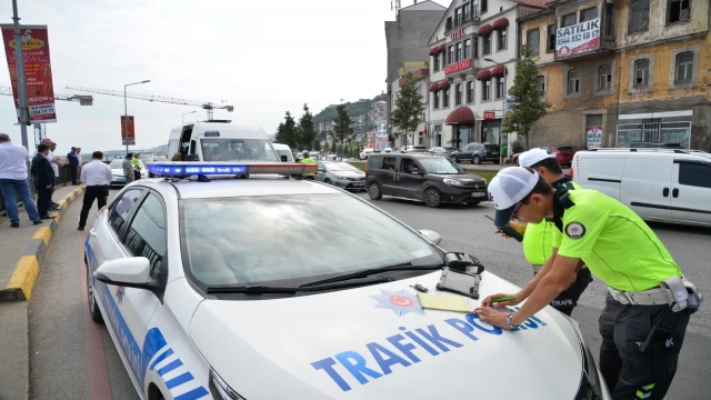 Trabzon'da Toplu Ulaşım Araçları Denetleniyor