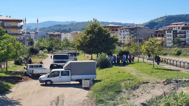 Araklı Yolgören Mahallesinden yükselen ses kum deposu istemiyoruz