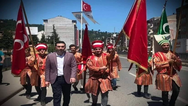 Bir 12 Mart Ödevi İstiklal Marşı ve Mehmet Akif'i Anlamak