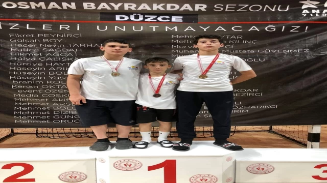 Araklı Güreş'te adından söz ettiriyor