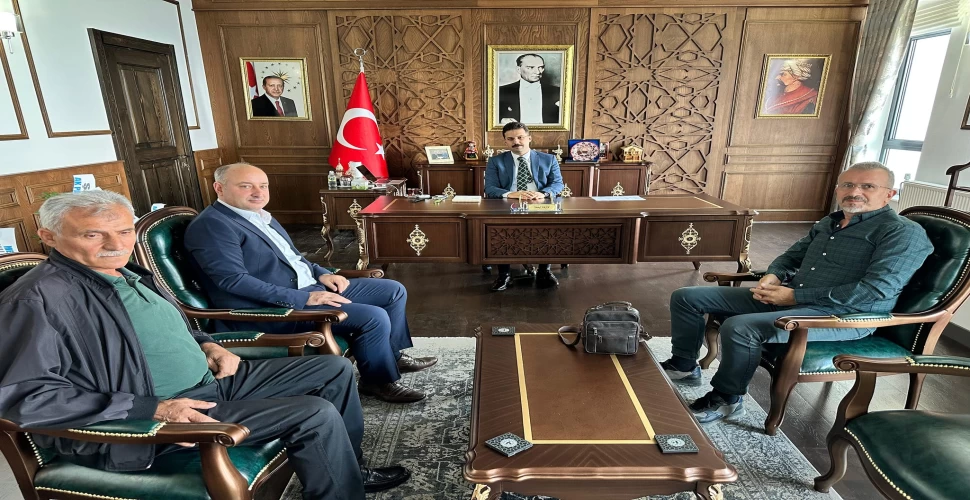 Araklı Esnaf Sanatkarlar Kredi Kefalet Kooperatifi yönetiminden Kaymakama ziyaret