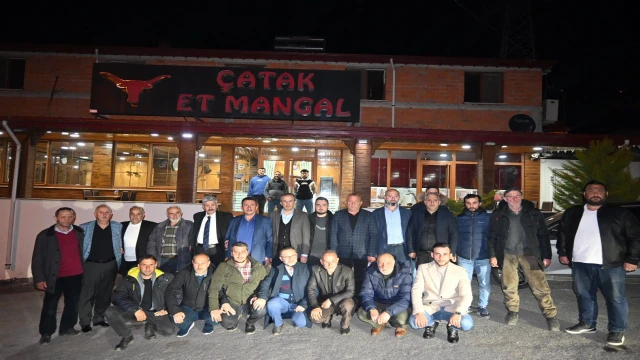 Araklı'yı Değiştirmeye Kararlı! Gitmedik kapı, Dokunmadığı İnsan Bırakmadı