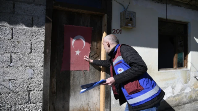 Büyükşehir'den İhtiyaç Sahibi Ailelere Ramazan Desteği