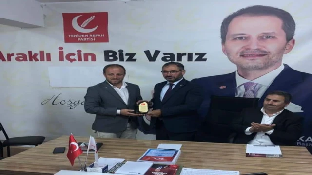 Yeniden Refah Partisi Araklı'da ilçe Başkanı Değişimi