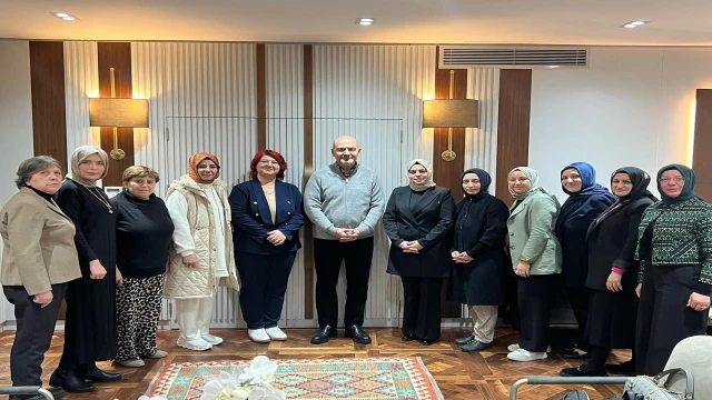 Araklılı İstanbul Gaziosmanpaşa Kadın Kolları Başkanı Oldu