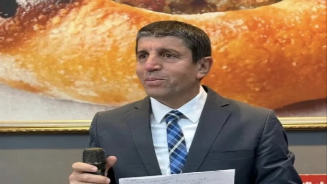 Ayaydın Başkanlığa Aday