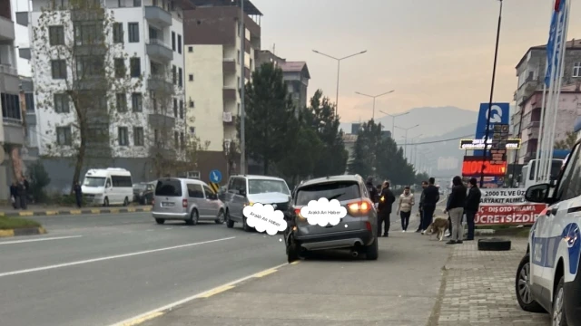 Araklı Yolgören Mahallesi'nde Trafik Kazası