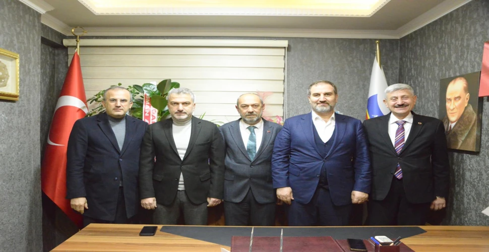 AK Parti Genel Başkan Yardımcısı Araklı'da