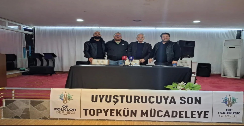 Çebi Bir Çiçekle Bahar Gelmez