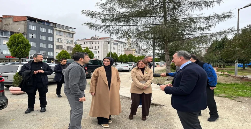 Selçuk Bayraktar Sürmene'de
