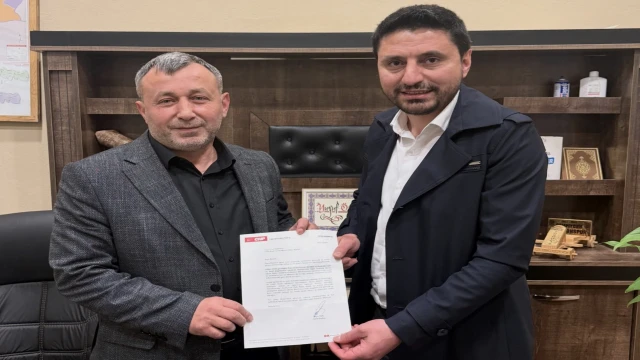 CHP Lideri Özgür Özelden Araklılı Başkana Mektup Yolladı