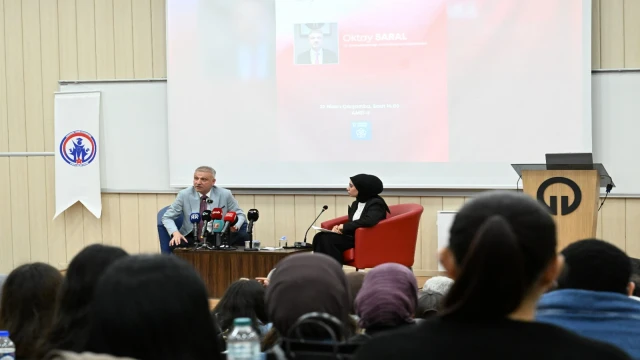 Cumhurbaşkanı Başdanışmanı Saral, KTÜ’de Öğrencilerle Buluştu