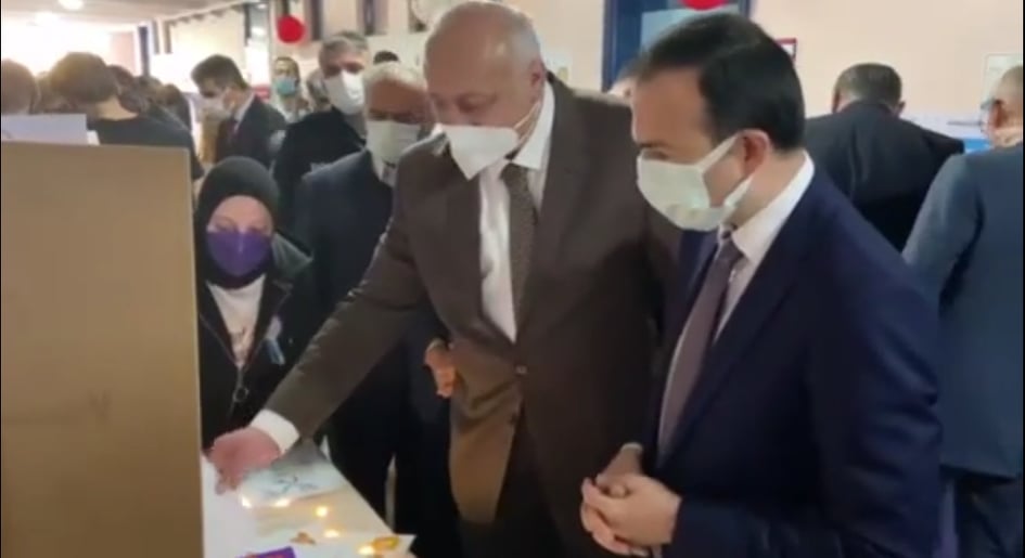 Araklı Mehmet Akif Ersoy Anadolu Lisesi TÜBİTAK Bilim Fuarı gerçekleşti.