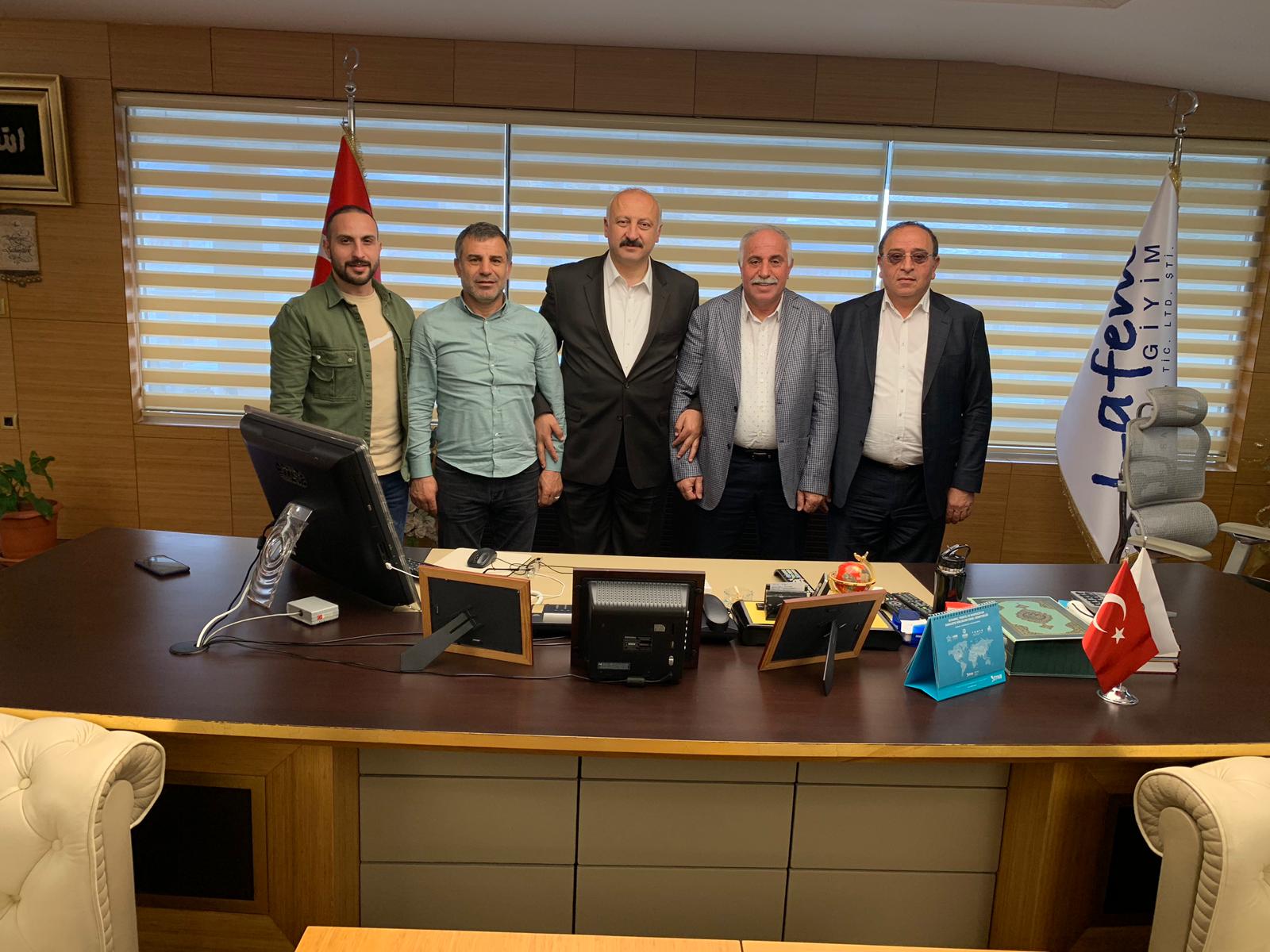 Başkan Çebi Araklılı İş Adamıyla İstanbul'da Görüştü