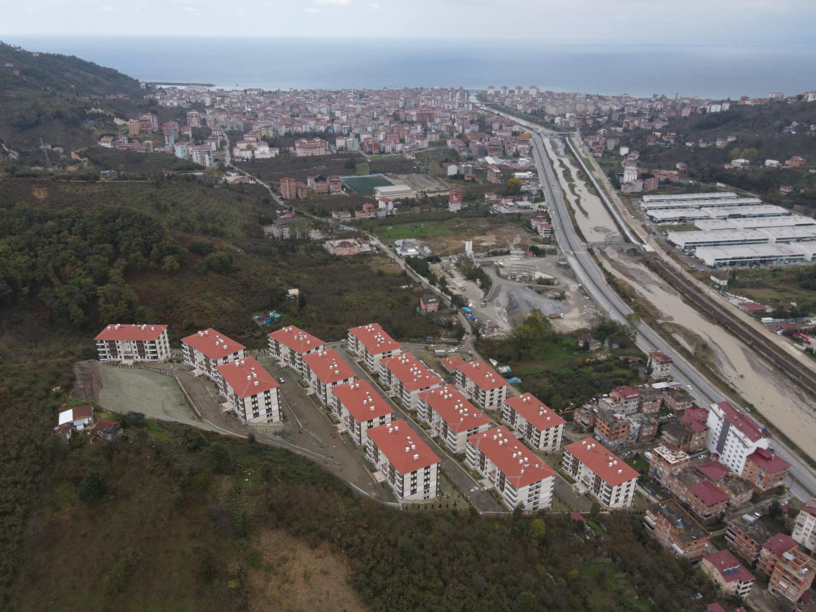 Araklı'ya Müjdeli Haber 4 Etap Toki Çalışmaları Başladı