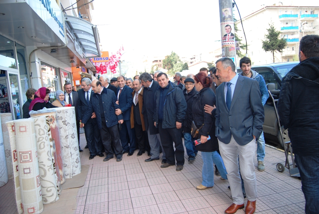 CHP İlçe Başkanlığı Araklı da Tapuları Yıkmak için Çalışıyor.