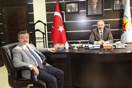 Polat Türkmen Araklı Belediyesini Ziyaret Etti