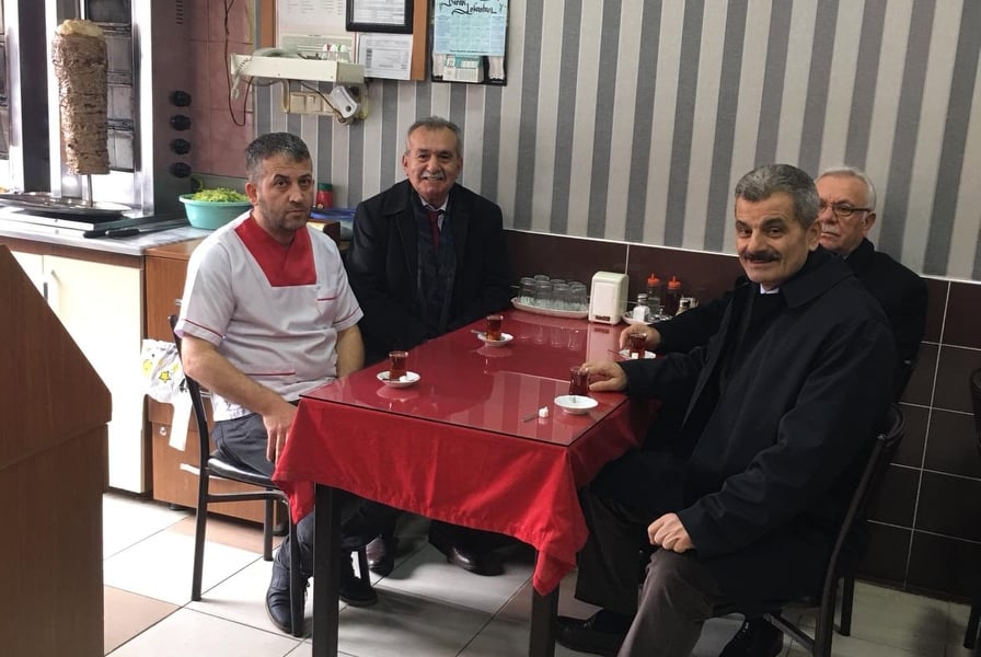Araklı Belediye Başkan Adayı Suiçmezden Örnek Davranış