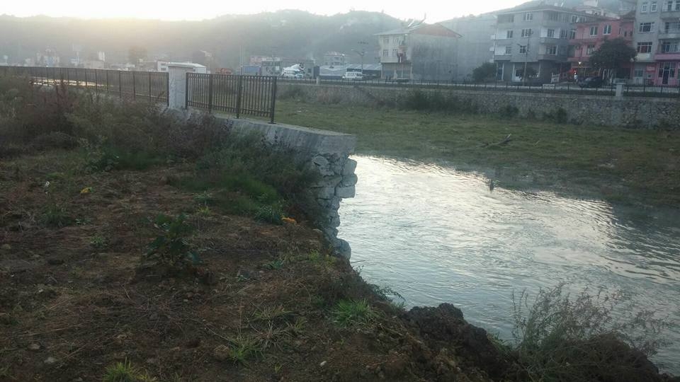 ARAKLI KARADEREDE NELER OLUYOR