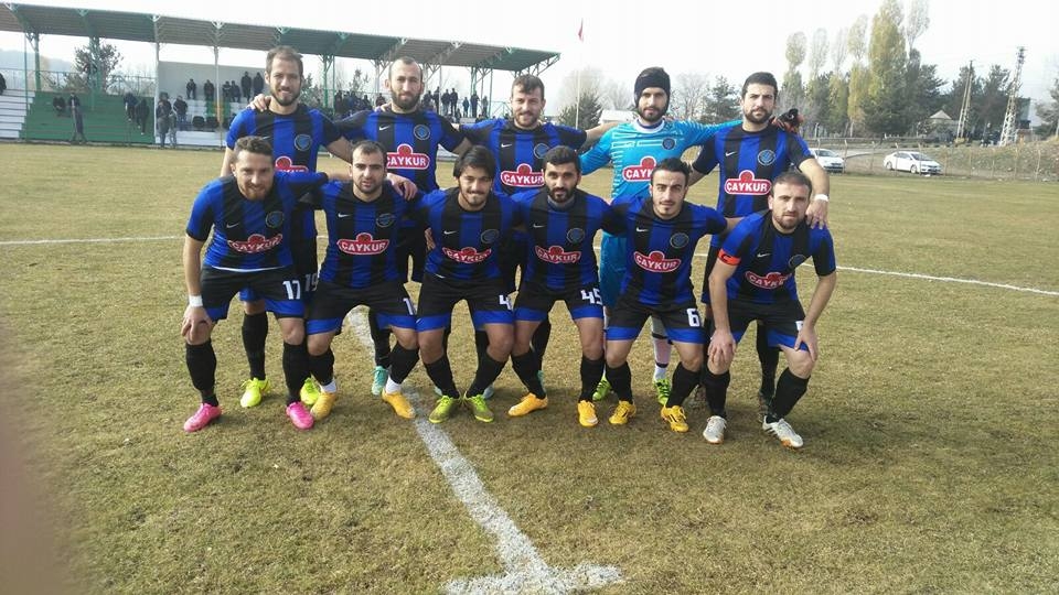 KARADERESPOR VURDU AMA YIKAMADI