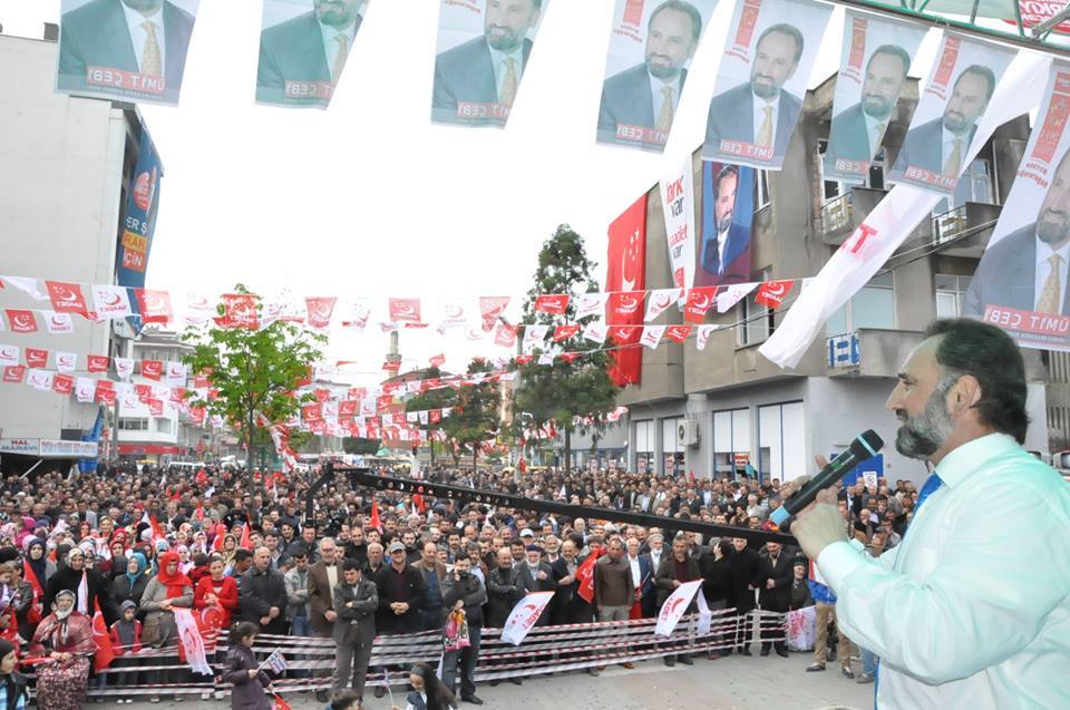 Saadet Partisi Araklı da Final Maçına Çıktı