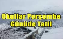 Okullar Perşembe Günüde Tatil