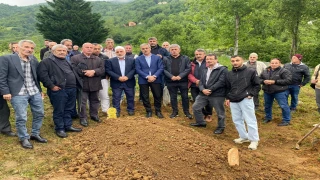 Sakarya Büyükşehir belediye Başkanı Yusuf Alemdar Araklı'da Cenazeye Katıldı