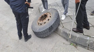 Araklı'da Korku Dolu Anlar Tırdan Fırlayan Lastik Dehşet Saçtı